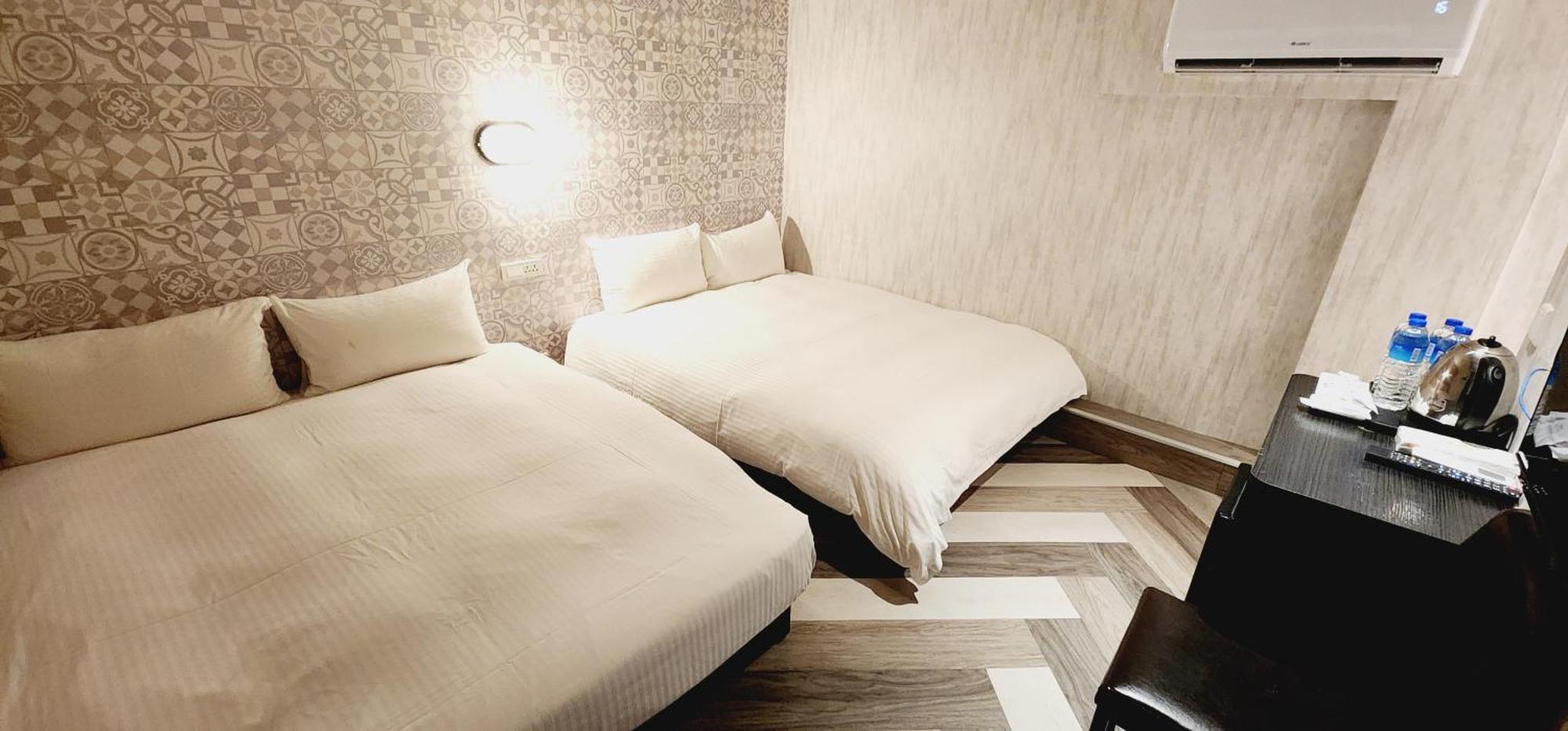 Goodscompany Hotel ไทเป ภายนอก รูปภาพ
